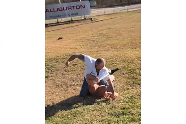 Why Were 2 Louisianans Brawling on the Side of the Road in Houma?