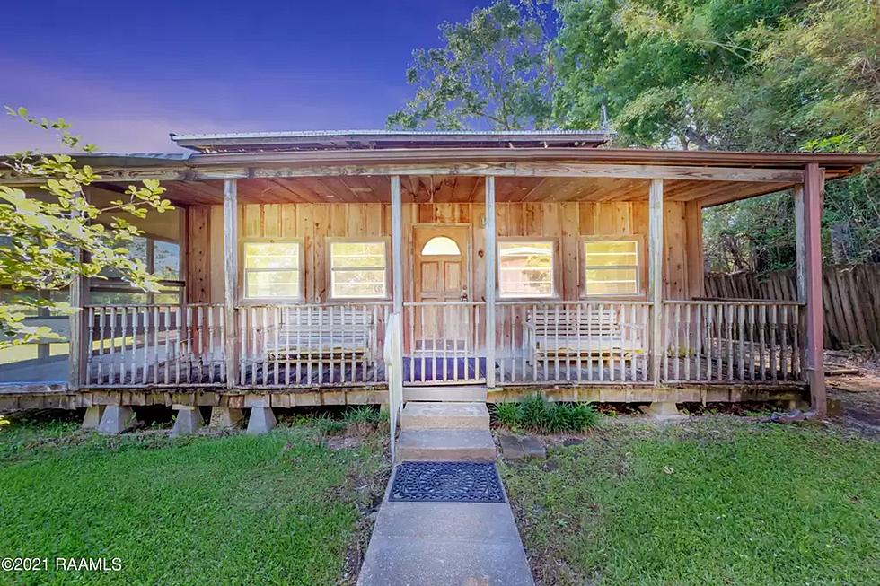 Can You Spot the Bizarre Fail in This Louisiana House For Sale?