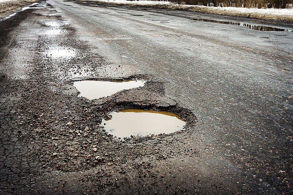 Car Wrecked by a Shreveport Pothole? You have Options