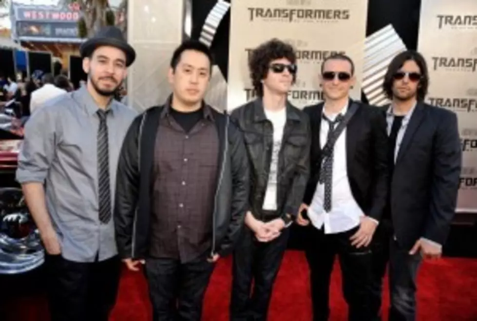 Linkin Park &#8220;Iridescent&#8221; Featured in Transformers 3: Dark of the Moon [VIDEO]
