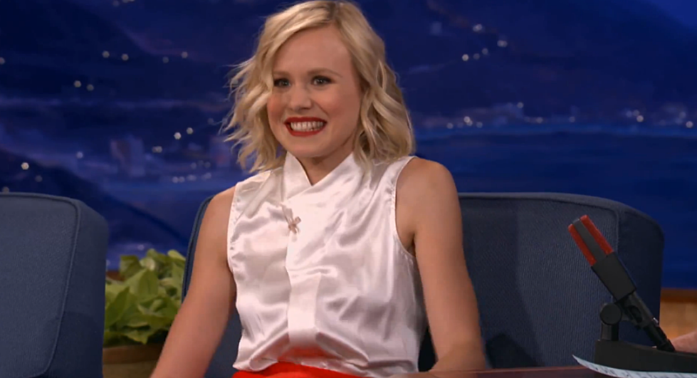 Alison Pill Reveals How Her NSFW Nude Twitter Picture Hit the Internet