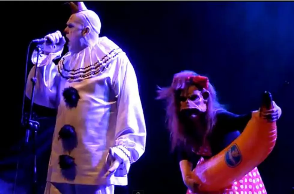 Puddles the Clown Covers Lordes &#8220;Royals&#8221; and Wails Metallica Style on &#8220;My Heart Will Go On&#8221; [VIDEOS]