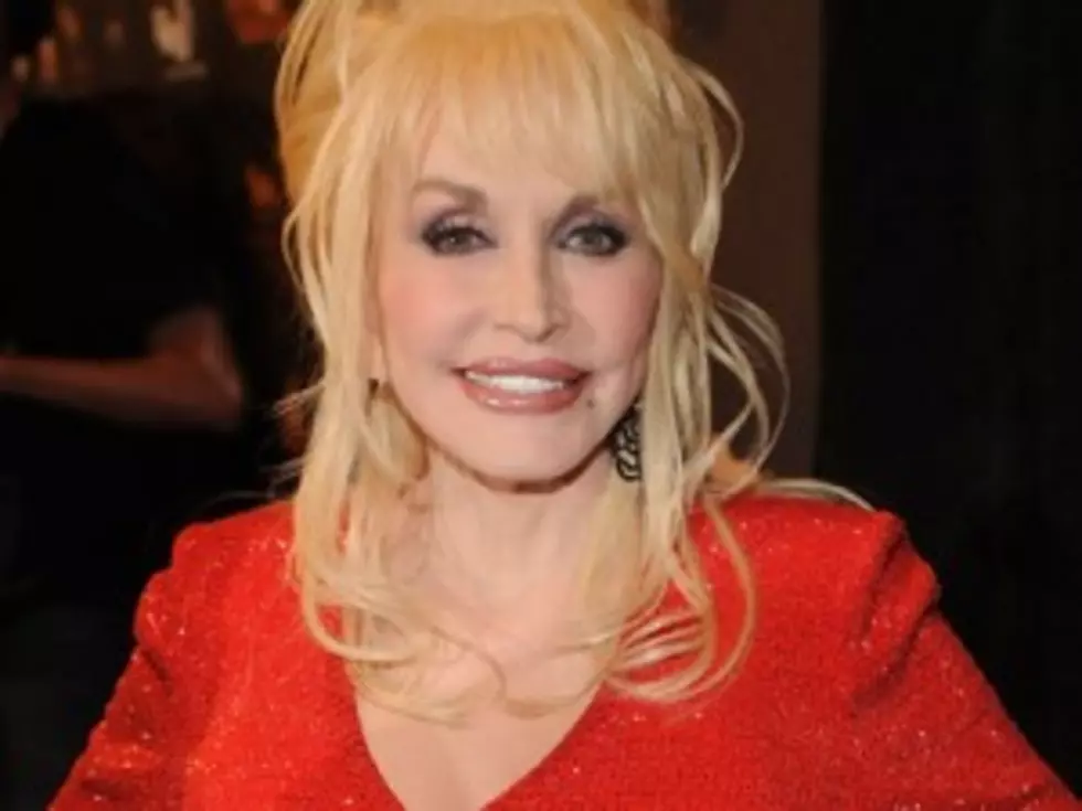 Dolly Parton Wins Lifetime Achievement Grammy Award