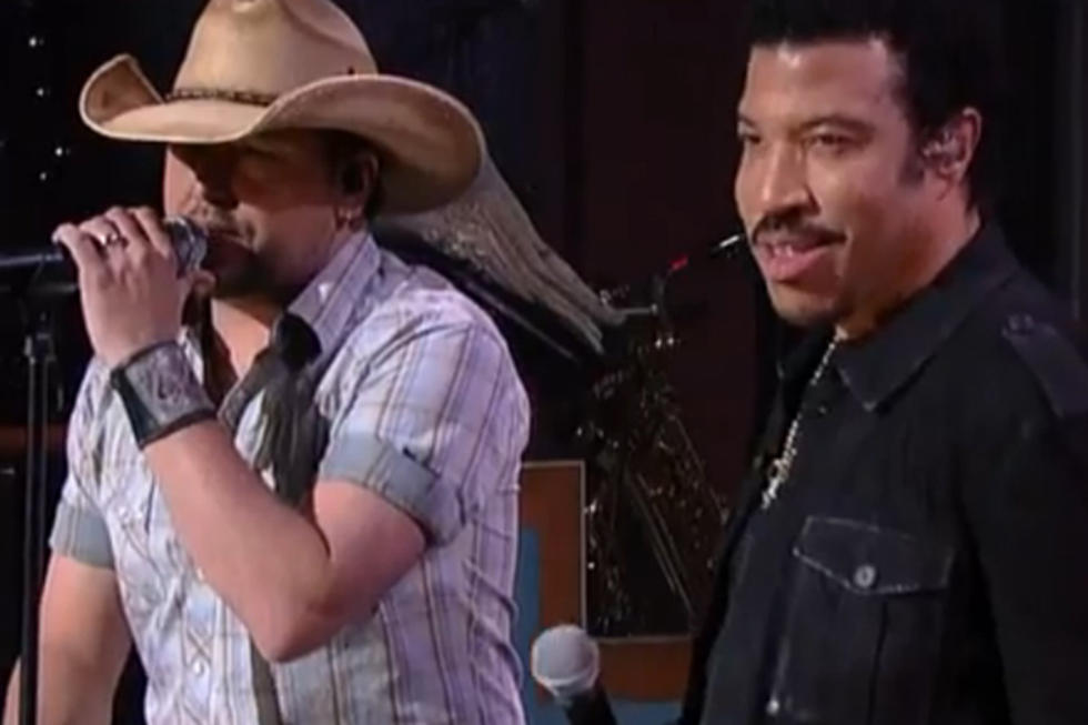 Jason Aldean and Lionel Richie Take the ‘Letterman’ Stage to Sing ‘Say You, Say Me’