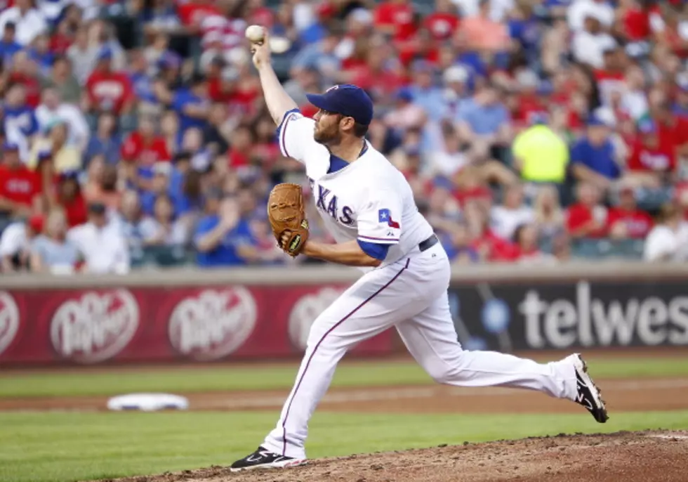 Come Out Swingin': Rangers Belt Out 9 Runs In Victory