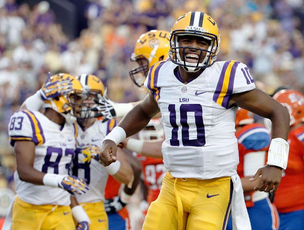 LSU Moves Up to #10 in AP Top 25