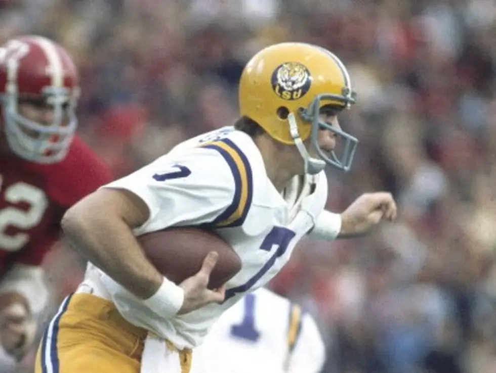 Former LSU QB Inducted Into College Football Hall of Fame