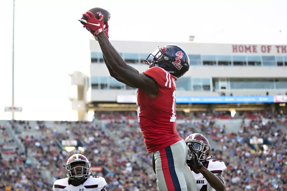 This Pic of Ole Miss Receiver D.K. Metcalf is Burning Down the Internet