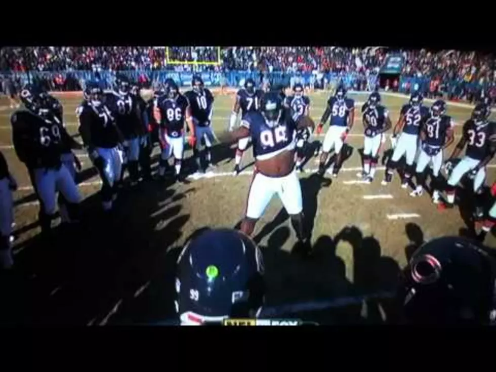 Chicago Bears Warm-Up Dance Best Part of Game Day [VIDEO]