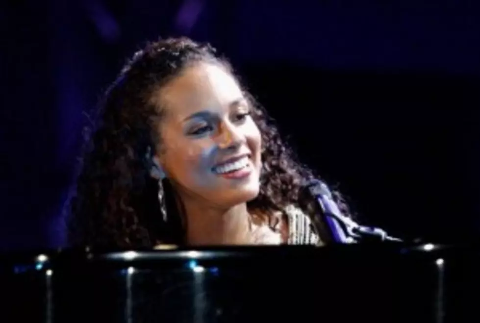 Alicia Keys Re-Releases First Album [VIDEO]
