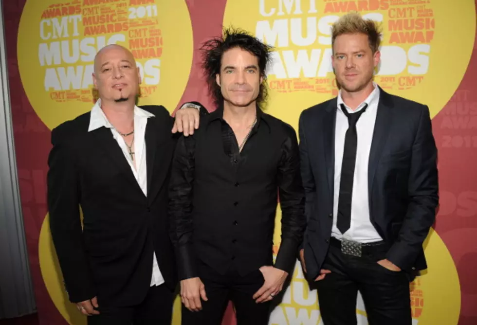 Train Tests Out New Song On Tour [VIDEO]
