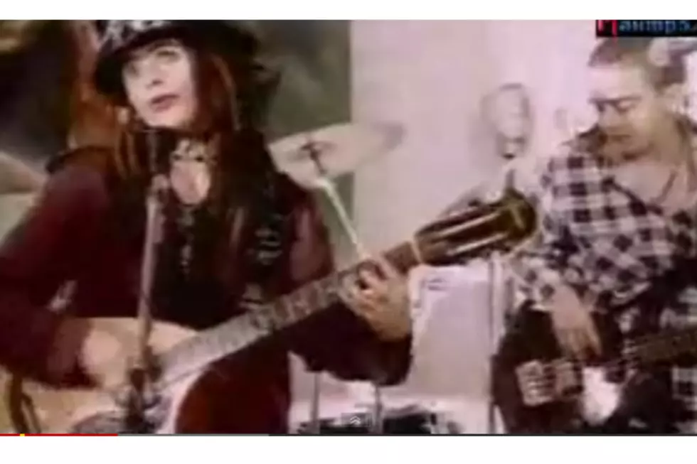 4 Non Blondes &#8211; What&#8217;s Up &#8211; Mix 93-1 Retro Video [VIDEO]