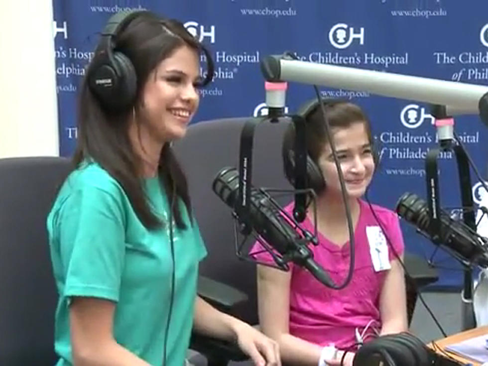 Aww! Selena Gomez Performs With Children’s Hospital Heart Patient [VIDEO]