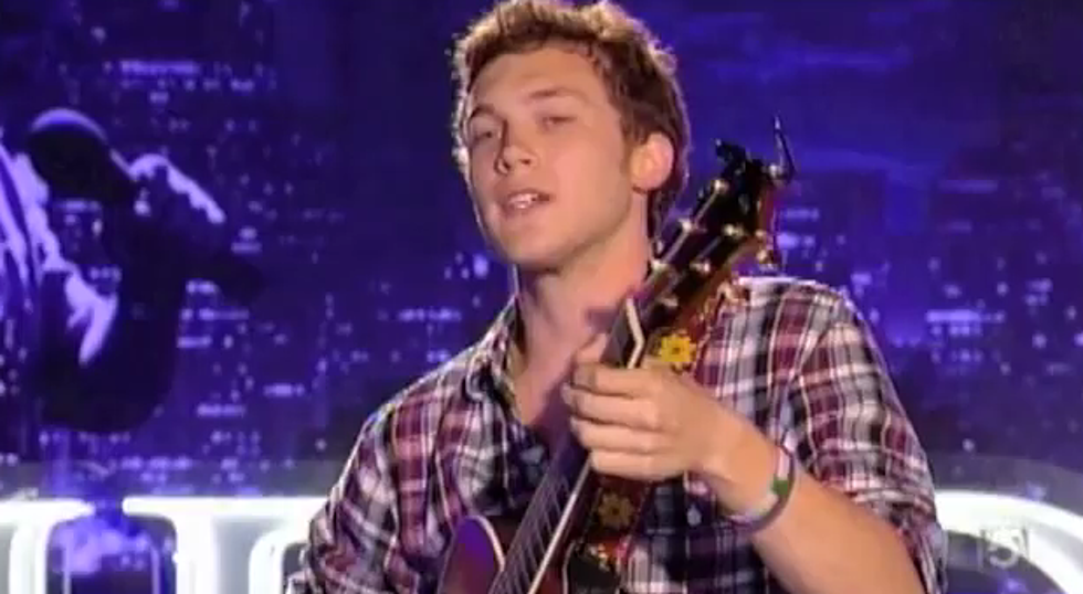 Phillip Phillips Rocks American Idol Audition on First Day [VIDEO]