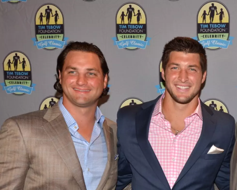 Couple Bids $100,000 To Hang With Tim Tebow