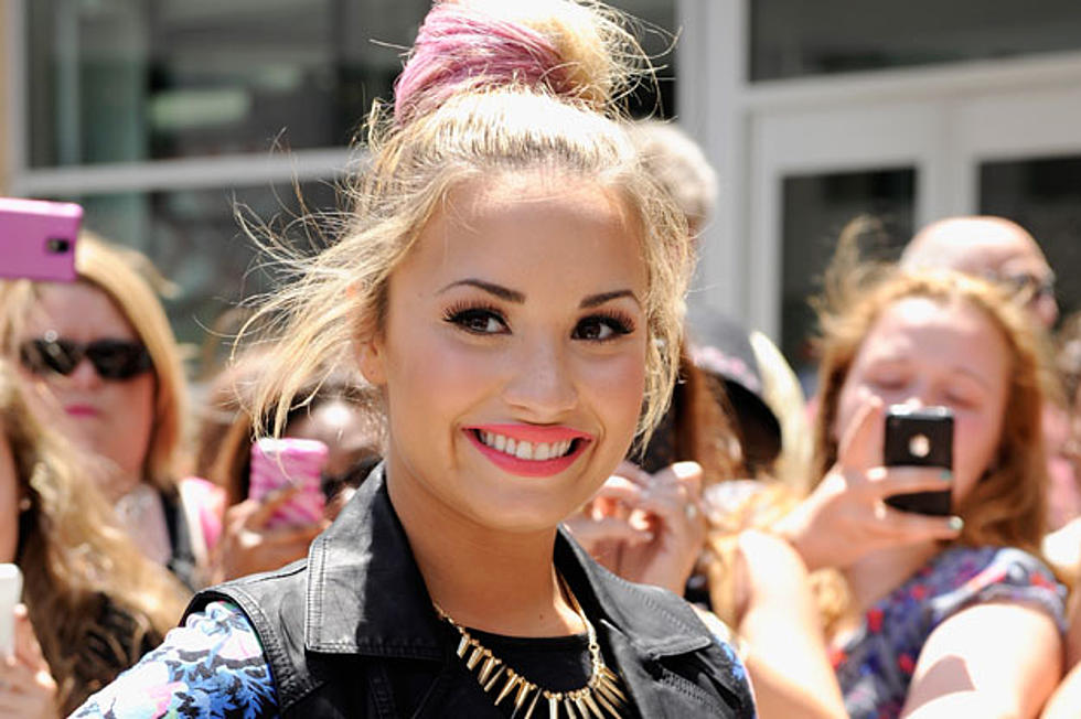 Demi Lovato Rumored To Host 2012 Teen Choice Awards + More