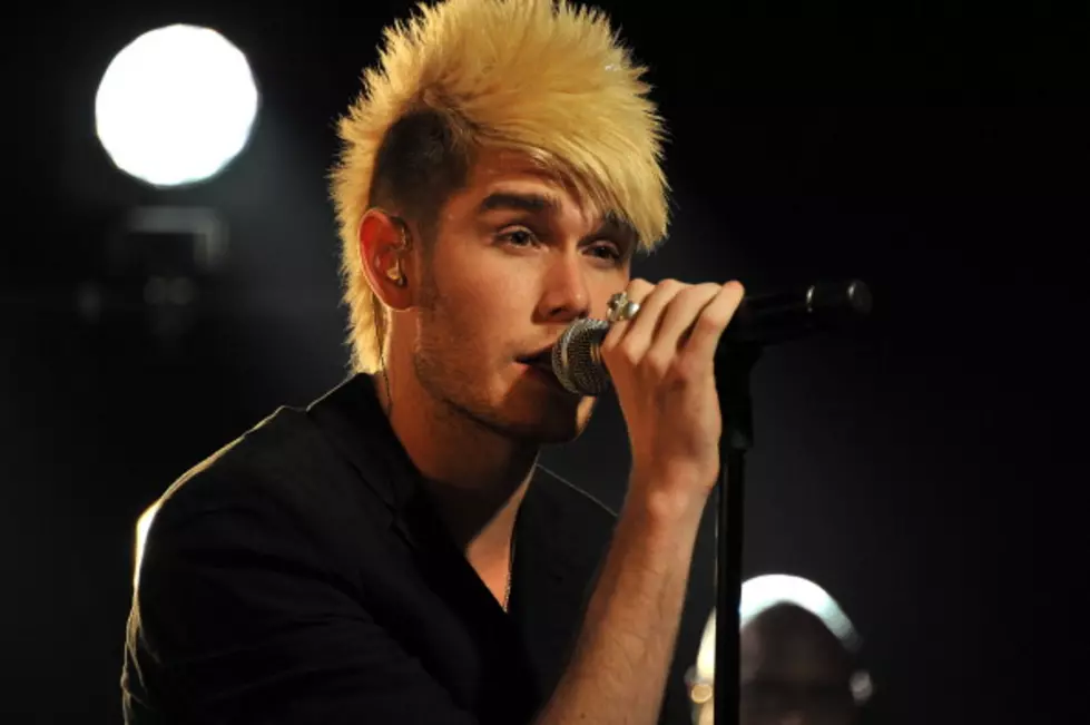 &#8216;American Idol&#8217; Contestant Colton Dixon Signs Record Deal, Announces First Single [VIDEO]