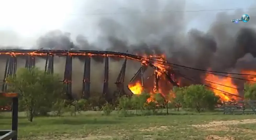 Railroad Bridge Burns And Collapses As If It Were A Scene From A Hollywood Stunt Movie [VIDEO]