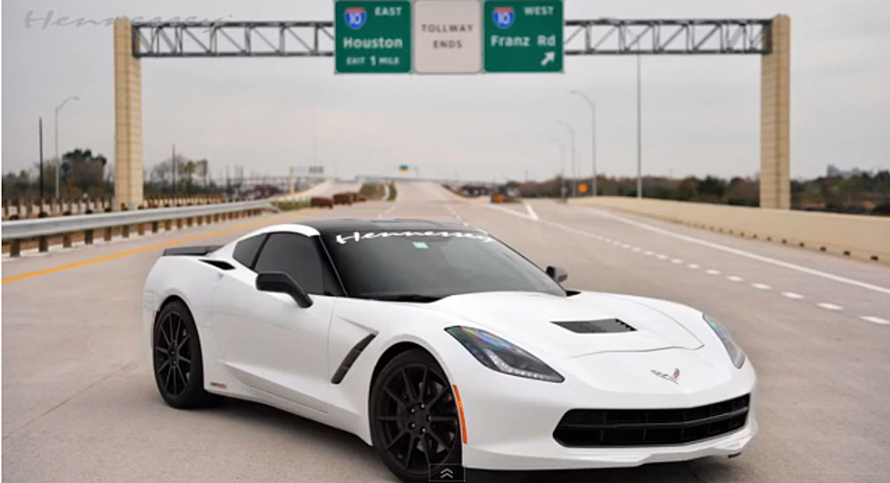 2014 Corvette Hits 200 MPH On Texas Tollway [VIDEO]