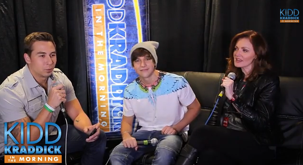 Austin Mahone Sits Down With Kellie Rasberry and J-Si [VIDEO]