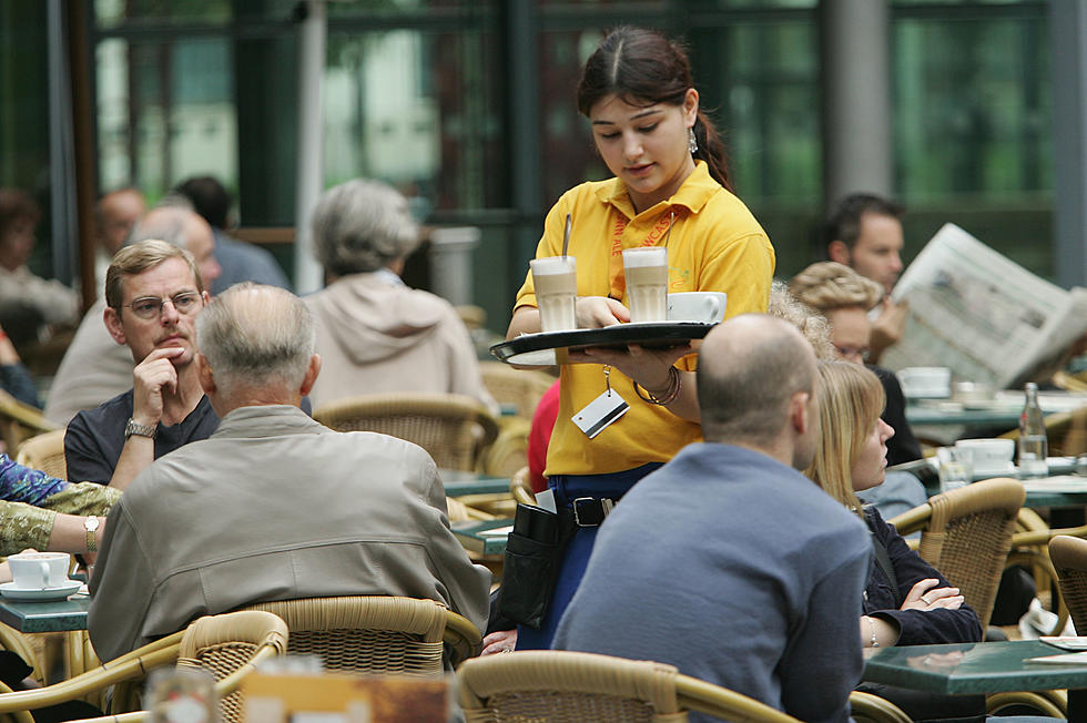 Eight Things Customers Can Do To Upset Waiters & Waitresses