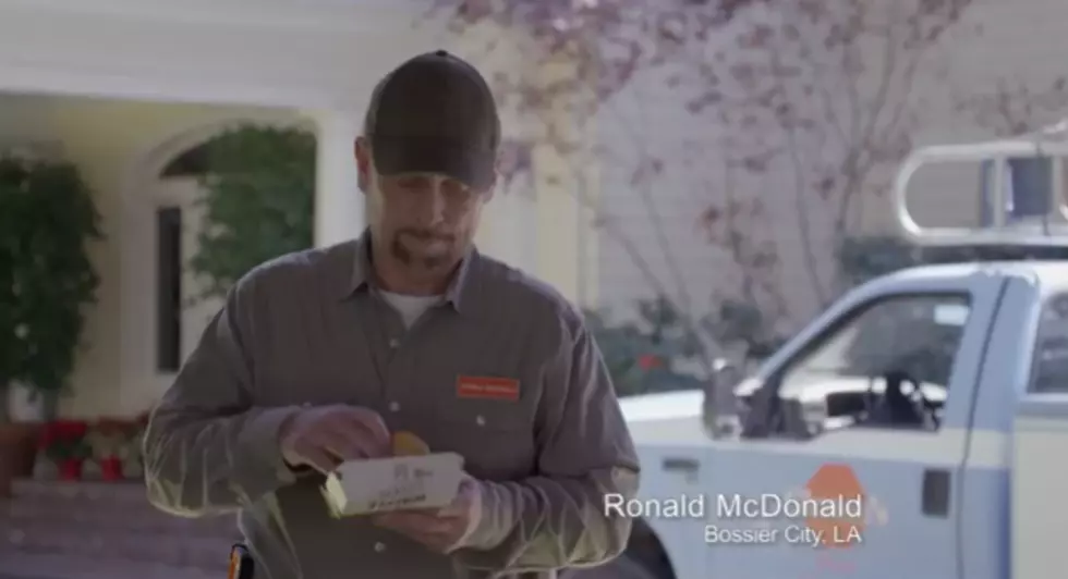 Ronald McDonald Says &#8216;I Love&#8217; Taco Bell&#8217;s New Waffle Taco [VIDEO]