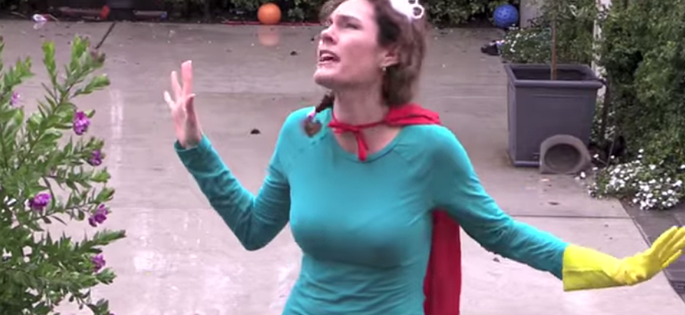Funny Mom Parodies Frozen’s ‘Let it Go’ [VIDEO]