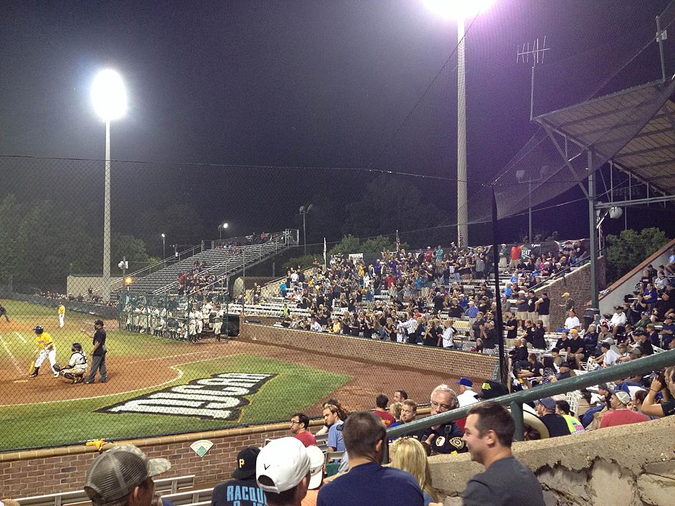 TJC Baseball Wins National Championship After Rain Delay [PHOTOS + VIDEO]