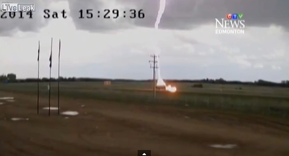 A Moving Truck Was Hit By A Bolt Of Lightning [VIDEO]