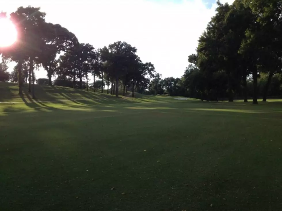 Mandee&#8217;s First Time on the Golf Course [PHOTO]