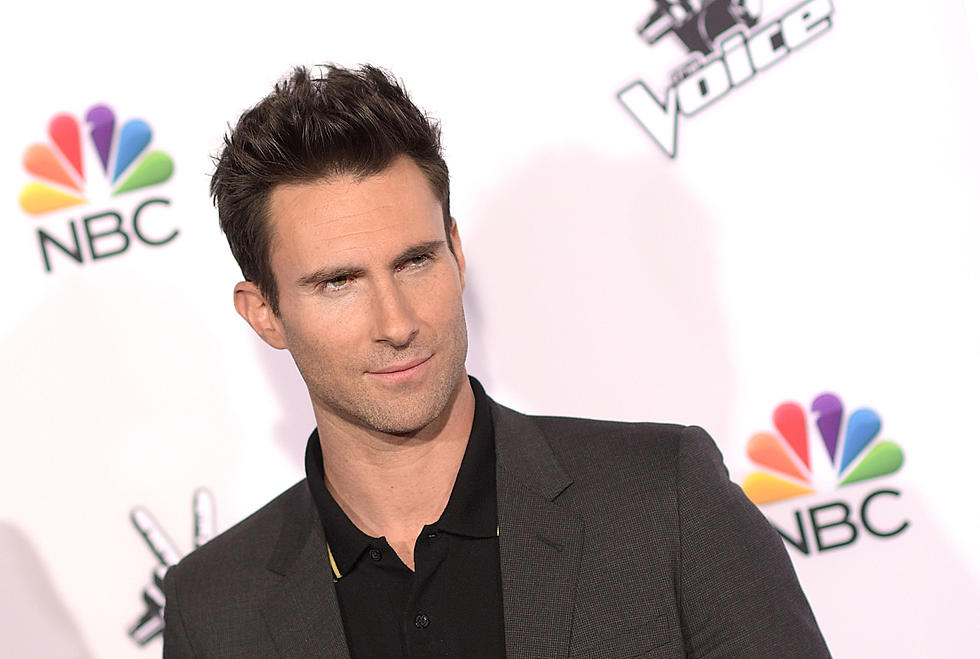 Adam Levine Covers ‘Ignition (Remix)’ at Hyde in Hollywood [VIDEO]