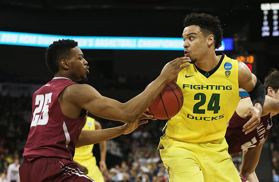 Lucky Larry’s Bracket Gets Busted [VIDEO]