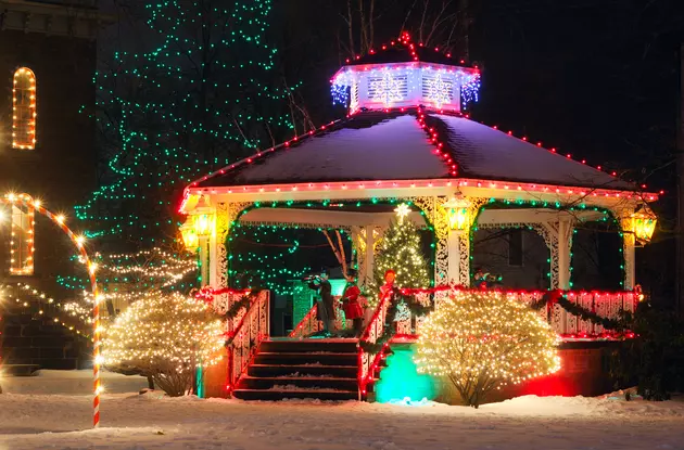 Drive Through Christmas Light Parks In East Texas