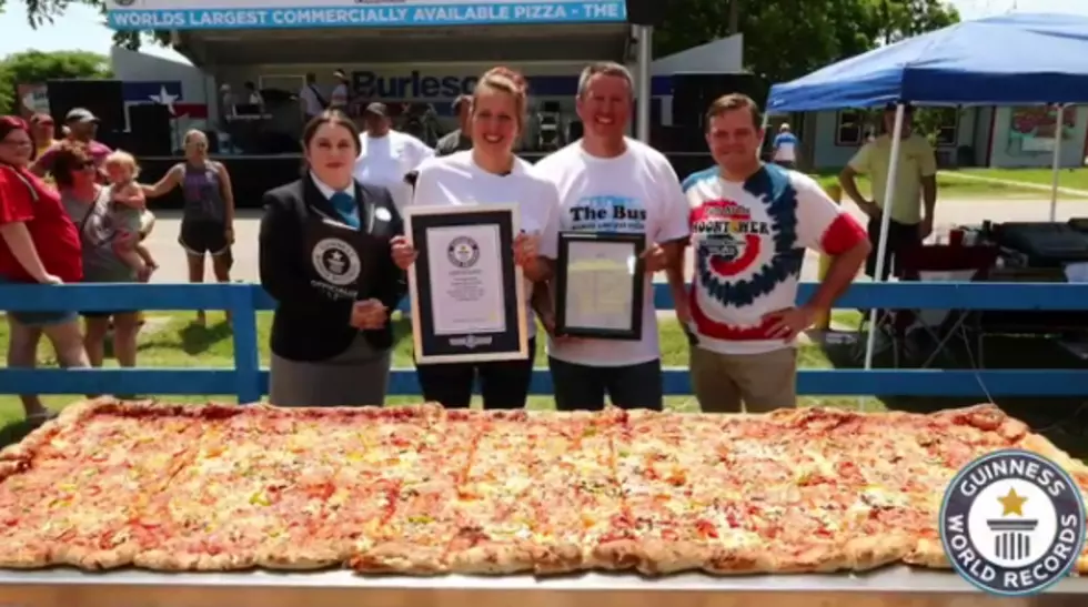 Texas Pizza Joint Now Holds World’s Record For Selling Largest Pizza