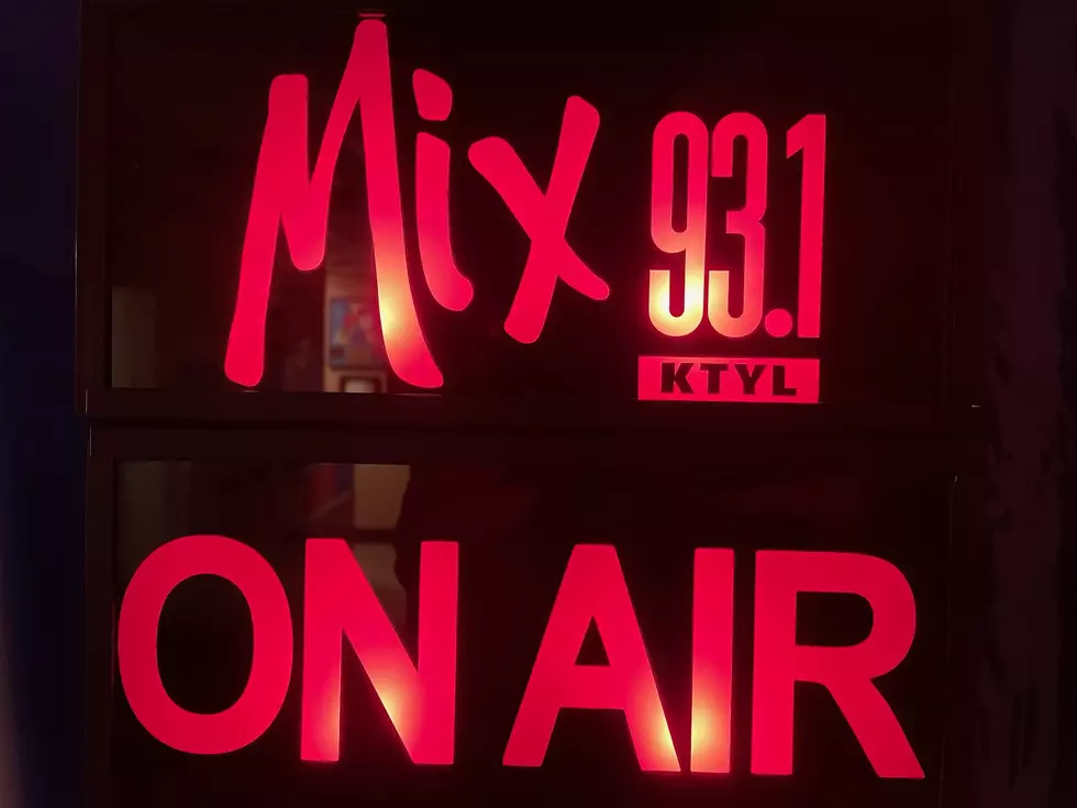Lucky Larry, Mix 93-1