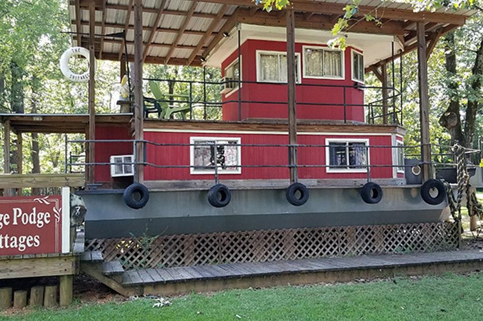 Drive an Hour East of Longview, TX to Sleep in a Charming Ship Wreck Cottage