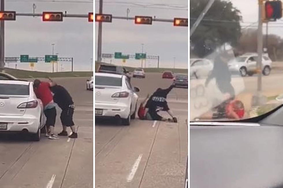 Two Hot-Heads Jump Out Of Car And Fight In A Busy Arlington, Texas Intersection