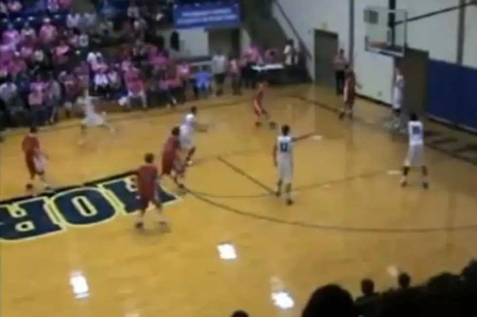 Amazing Full Court Pass and Last Second Dunk [VIDEO]