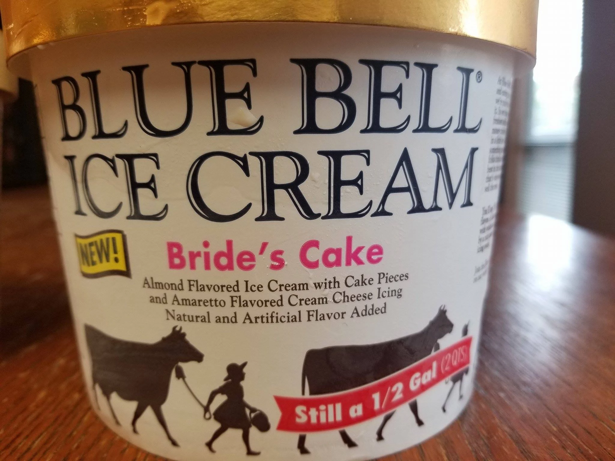 Blue Bell Ice Cream: Groom's Cake and Bride's Cake Review - YouTube