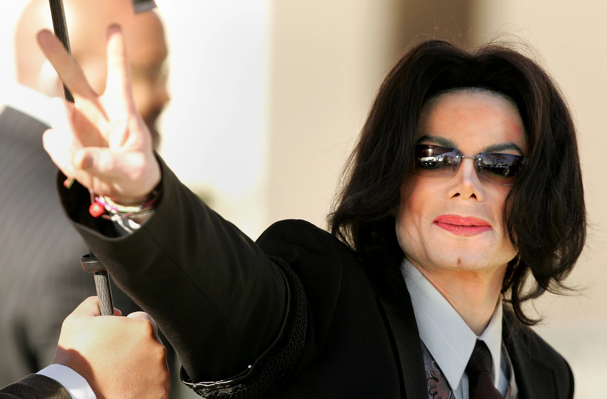 Devon Live - An iconic white glove worn by Michael Jackson