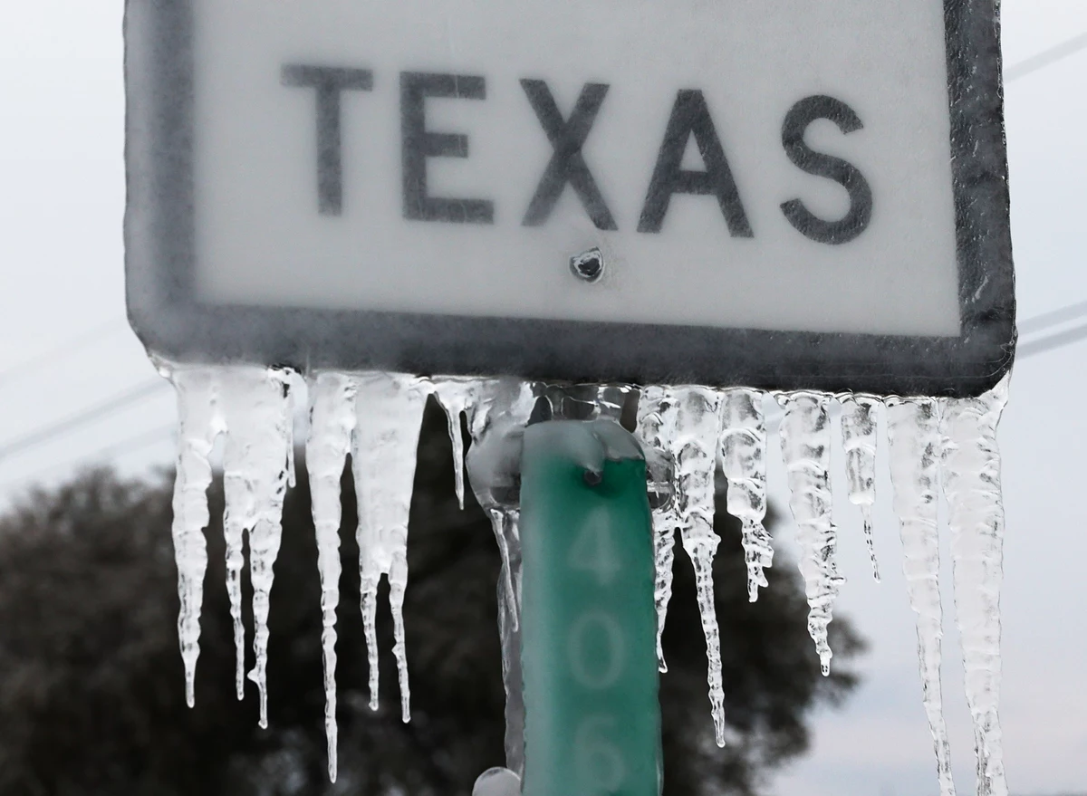 10 Recent Shocking Scenes from the Texas Polar Vortex Freeze