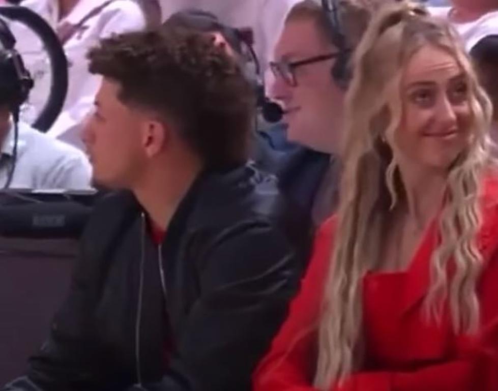 Whitehouse, TX Native Patrick Mahomes Defends Fiancée Brittany
