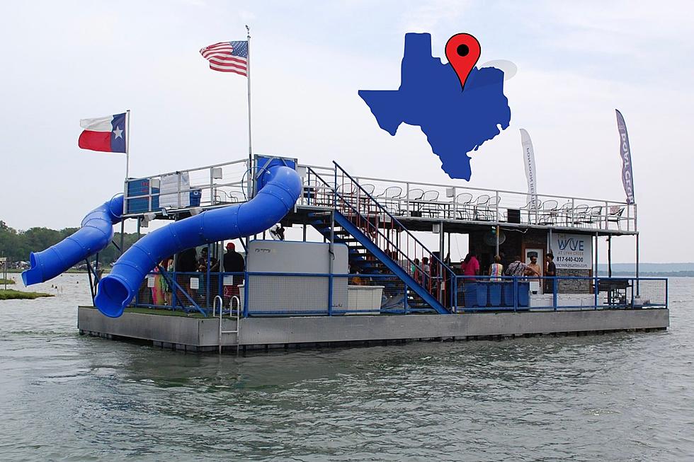 The Largest Party Barge In Texas Is 2 Hours Away From Tyler, TX