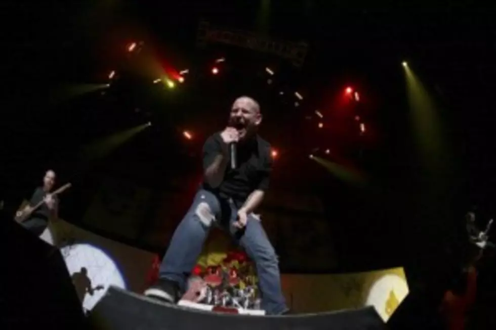 Corey Taylor Doesn&#8217;t &#8216;Hesitate&#8217; at Oxford [VIDEO]