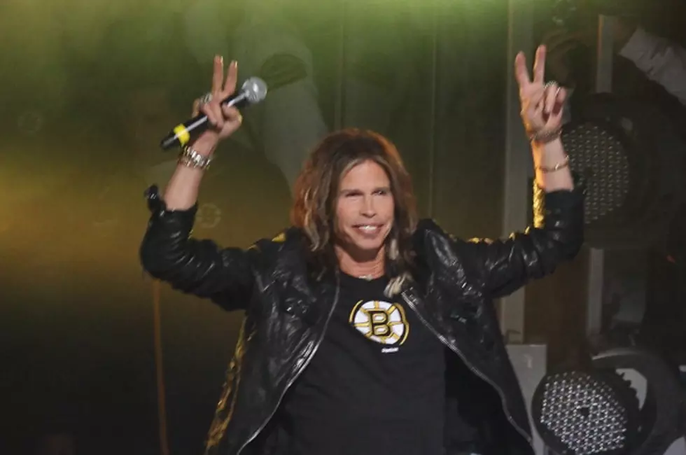 Steven Tyler With Nikki Sixx Tonight [VIDEO]