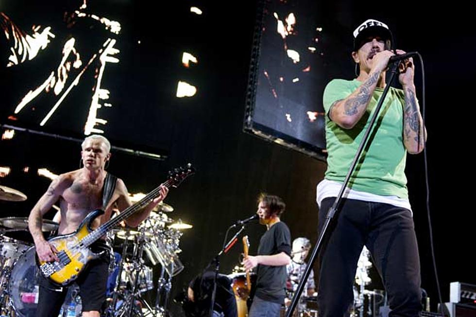 Red Hot Chili Peppers To Play Russian Billionaire’s New Year’s Eve Party