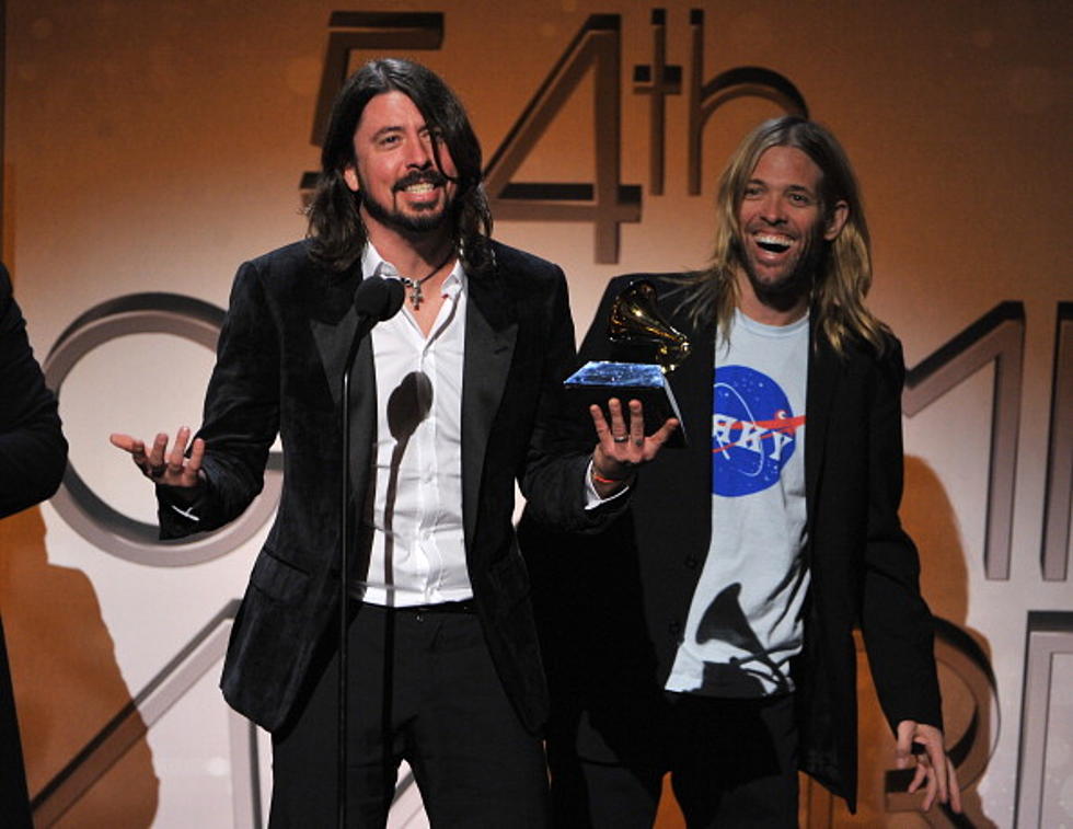 Dave Grohl and Taylor Hawkins to Induct Rush to Rock and Roll Hall of Fame