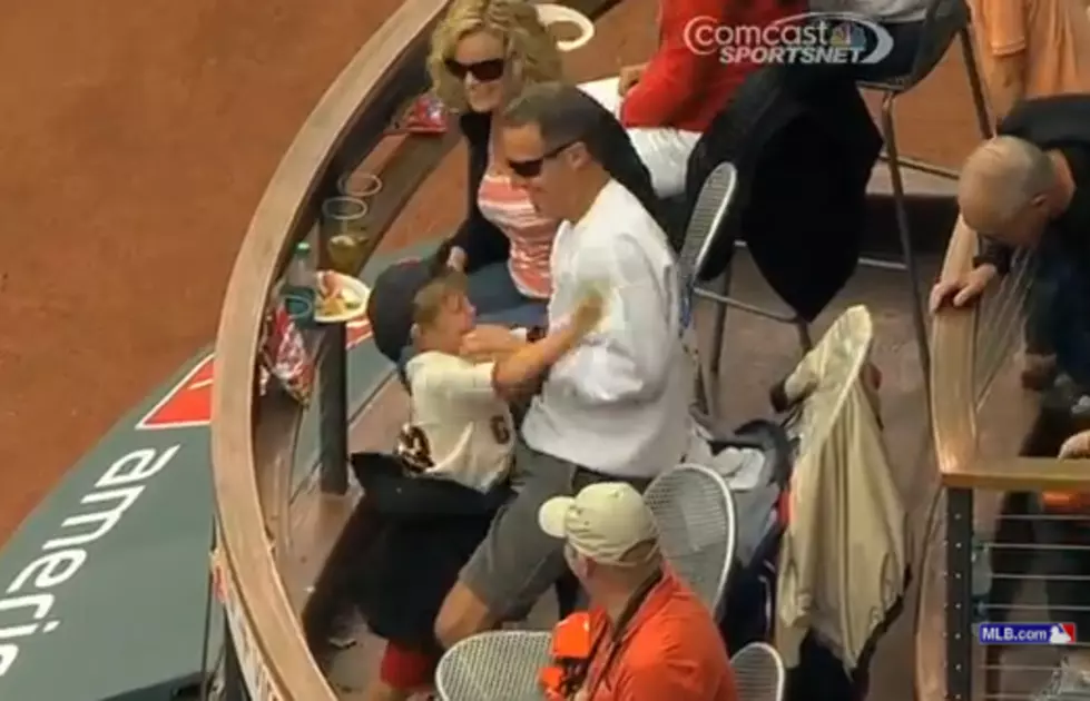 Kid Throws Fit When Dad Misses Foul Ball [VIDEO]
