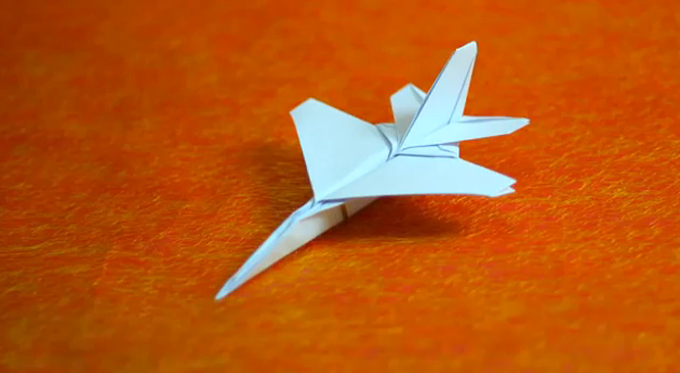 Building the World’s Best Paper Airplanes [VIDEO]