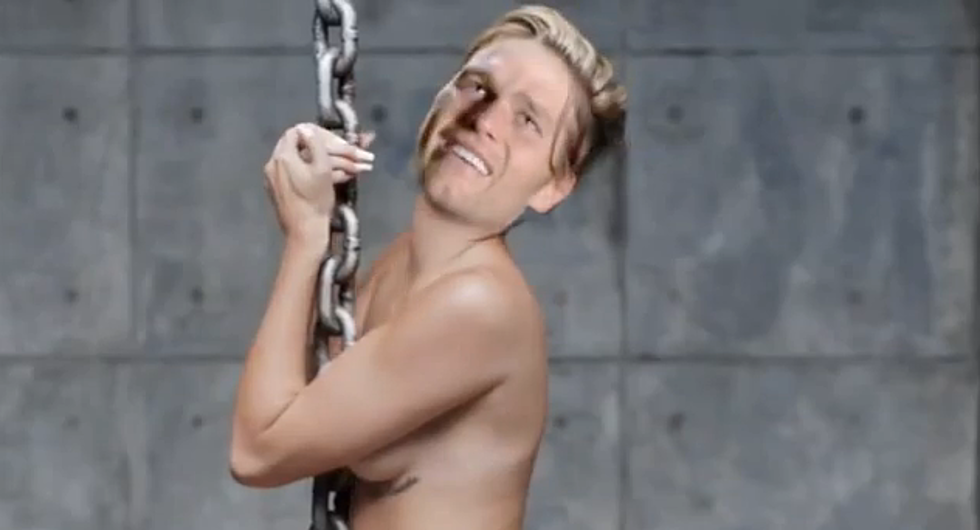 Tom Brady's Head on Miley Cyrus' Body in 'Wrecking Ball' Video is  Disturbingly Hilarious